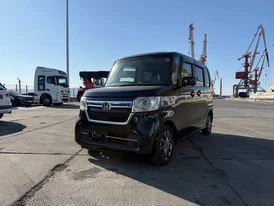 Honda N-Box JF4