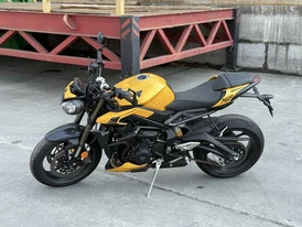 Triumph Street Triple RS 2024