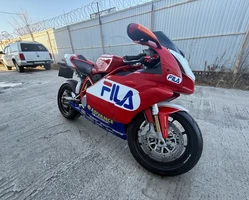 Ducati 999  красный