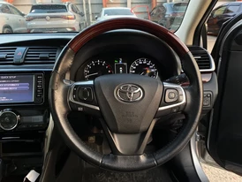 Toyota Premio T260