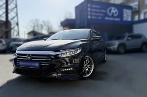 Honda Insight ZE4 2019