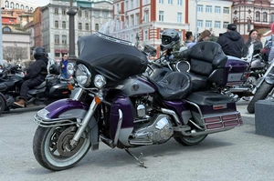Harley Davinson на дороге