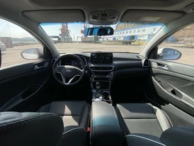 Hyundai Tucson NX4 салон
