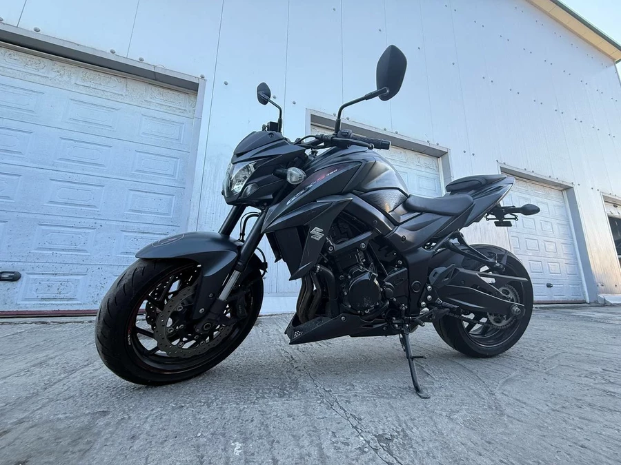 Suzuki GSX-S750 черный