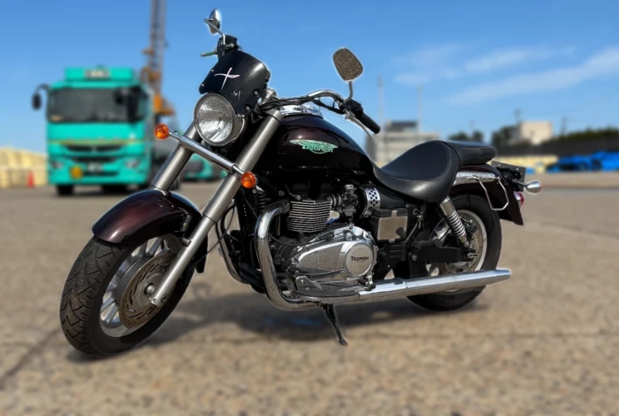 Triumph Bonneville America