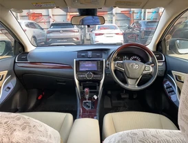 Toyota Premio T260