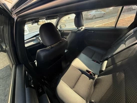 Toyota Corolla Fielder E160 сидения
