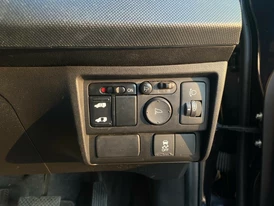 Honda Freed первое поколение кузов приборная панель