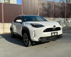 Toyota Yaris Cross 2022 год белый