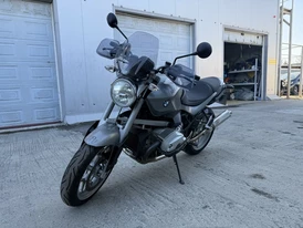 BMW R1200R
