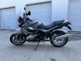 BMW R1200R