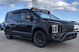 Mitsubishi Delica D5