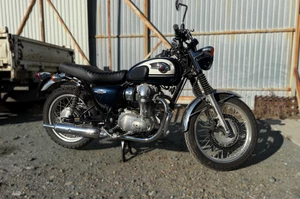 Kawasaki W800