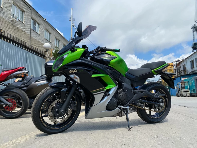 Мото-обзор Kawasaki Ninja 400
