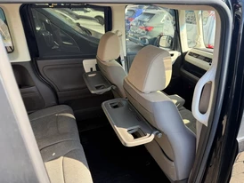 Honda N-Box JF4 салон столики сидения