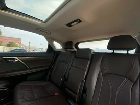 Lexus RX450h салон кожа сидения люк