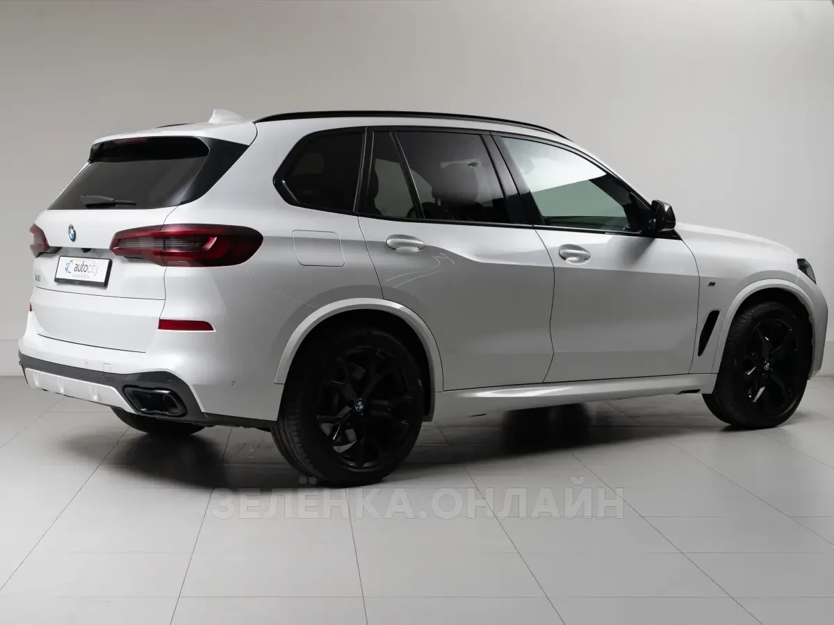 BMW X5 2021