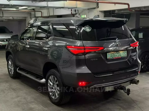 Toyota Fortuner 2020
