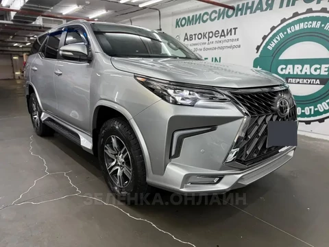 Toyota Fortuner 2021