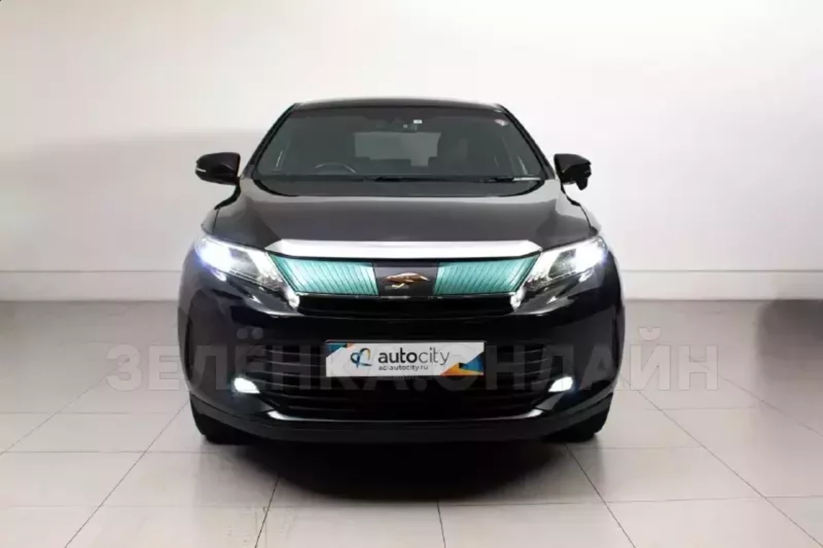 Toyota Harrier 2017
