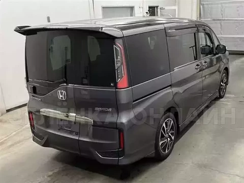 Honda Stepwgn 2021