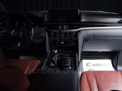 Lexus LX450d 2021
