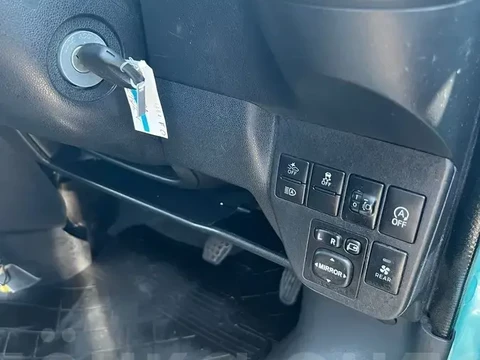 Toyota Pixis Van 2018