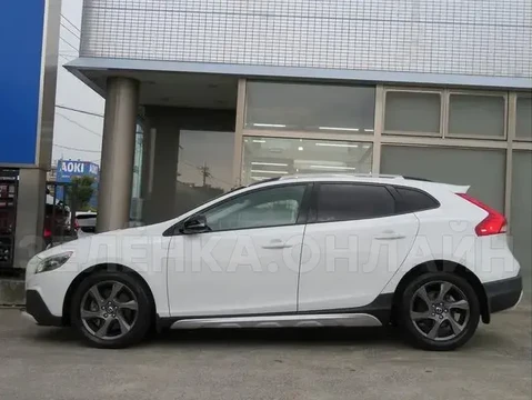 Volvo V40 2013