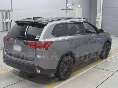 Mitsubishi Outlander 2020