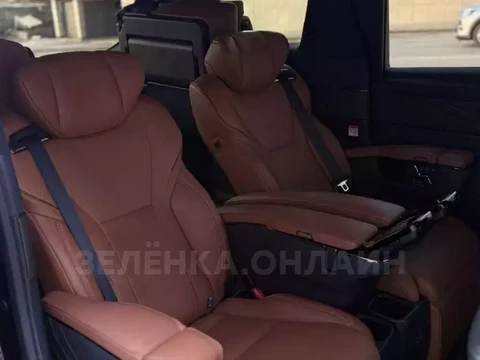 Toyota Alphard 2024