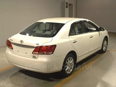 Toyota Premio 2020