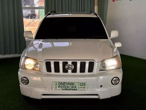 Toyota Kluger 2000