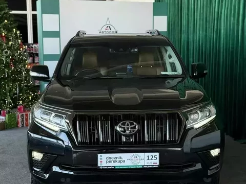 Toyota Land Cruiser Prado 2021
