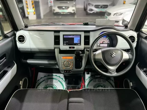 Suzuki Hustler 2014