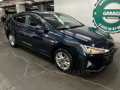 Hyundai Elantra 2019