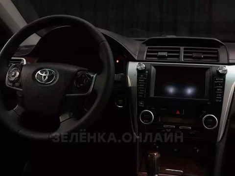 Toyota Camry 2011