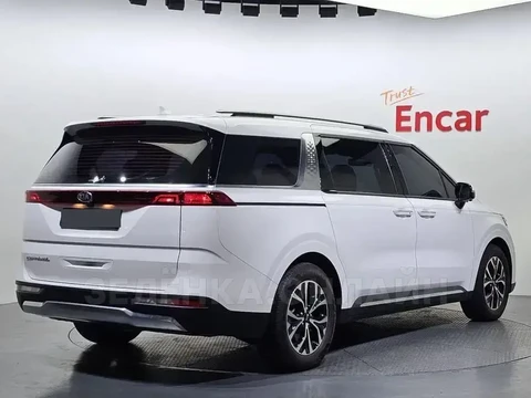 Kia Carnival 2021