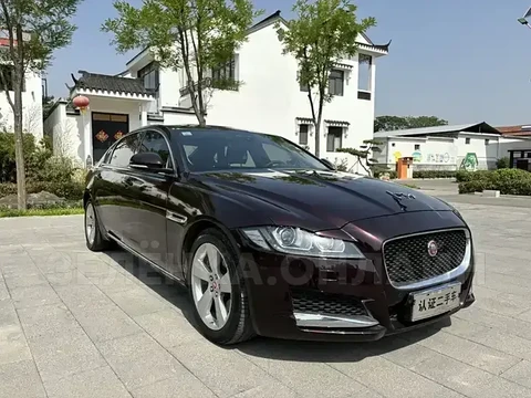 Jaguar XF 2021