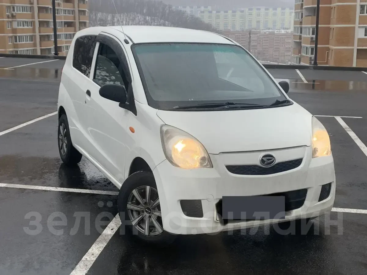Daihatsu Mira 2009