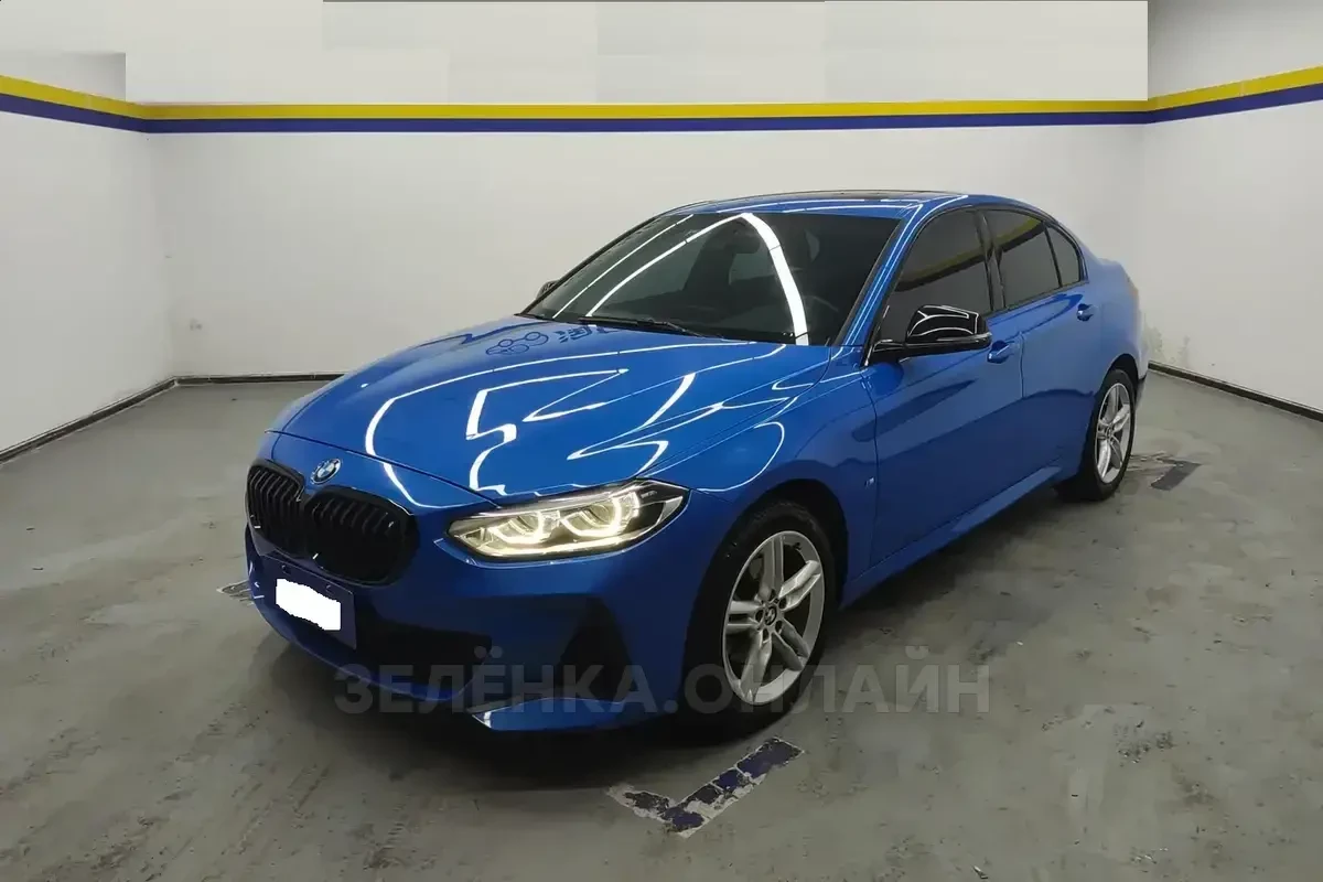 BMW 1 серии 2021