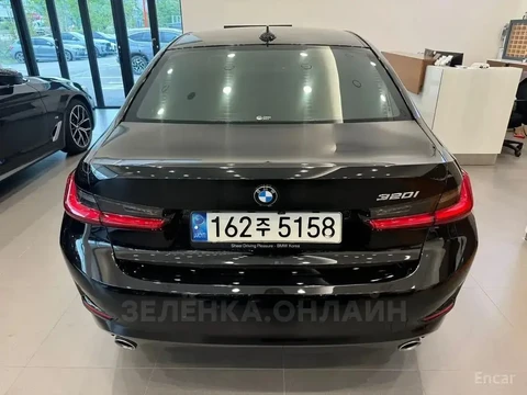 BMW 3 серии 2021