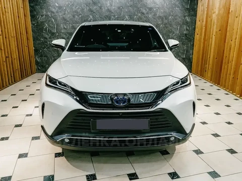 Toyota Harrier 2020