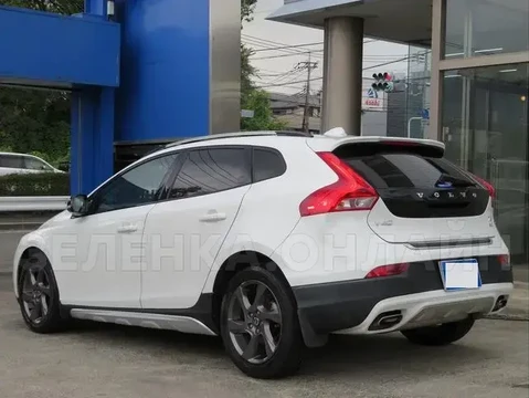 Volvo V40 2013