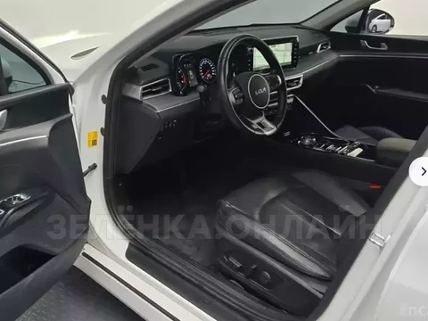 Kia K5 2023