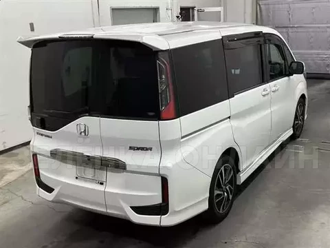 Honda Stepwgn 2021
