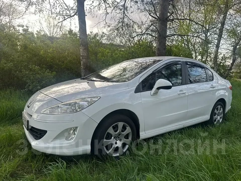 Peugeot 408 2012