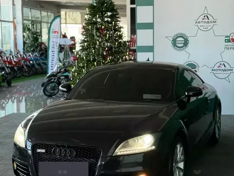 Audi TT 2011