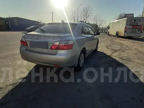 Toyota Premio 2010
