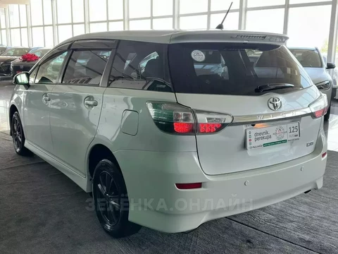 Toyota Wish 2012