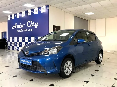 Toyota Vitz 2014